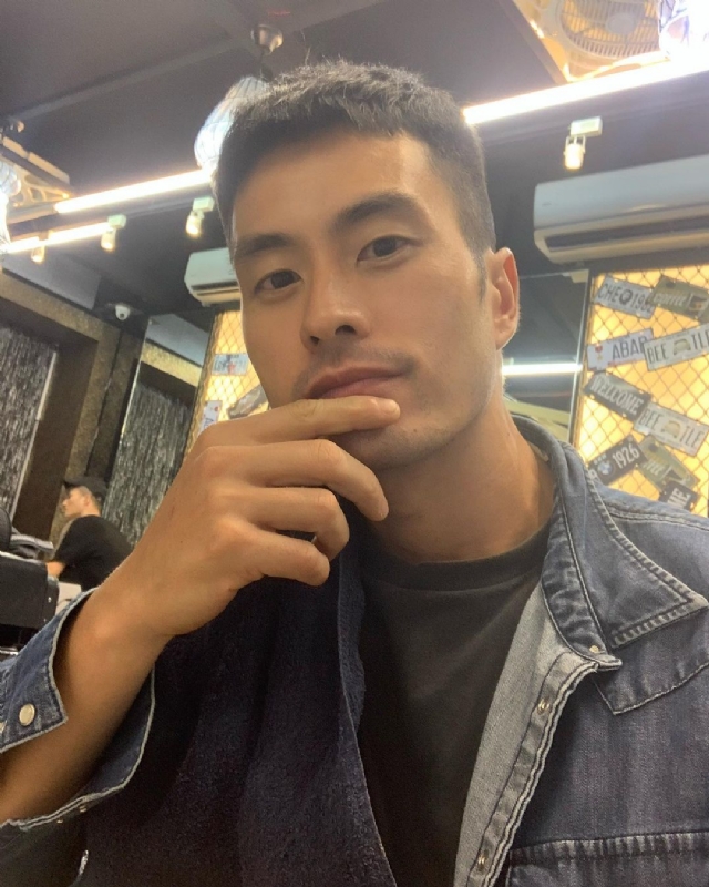 伟业强哥的第一张照片--六安相亲服务中心
