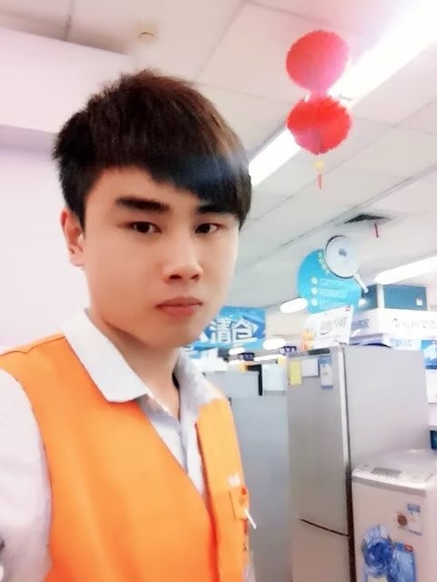 罗自强的第一张照片--六安相亲服务中心