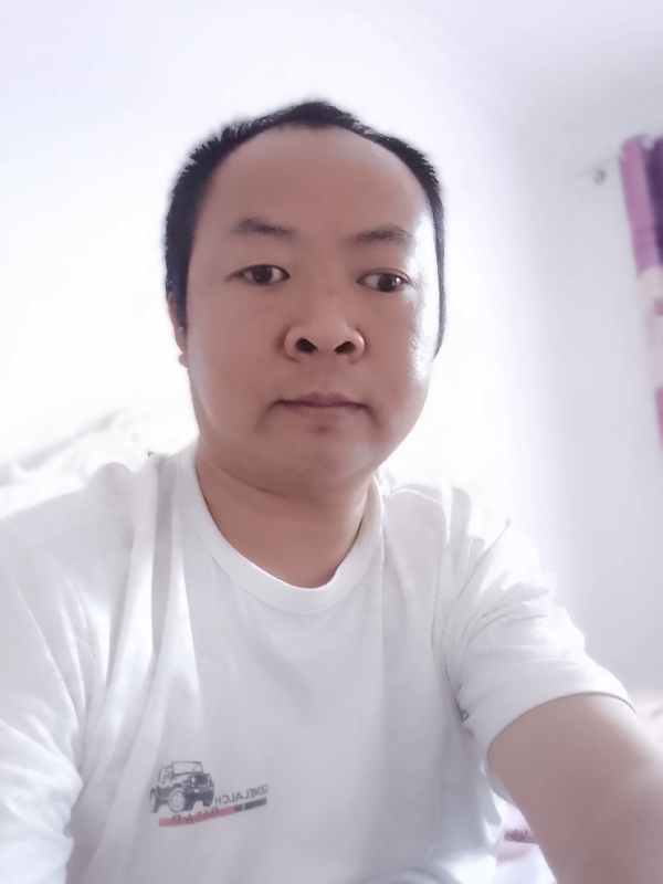 张家小伙子的第三张照片--六安相亲服务中心