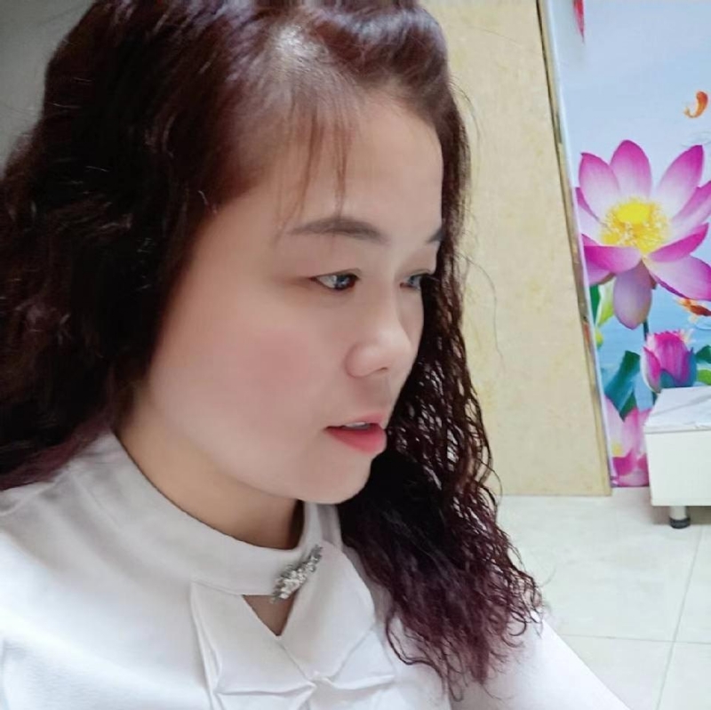 顾枸丽的第二张照片--六安相亲服务中心