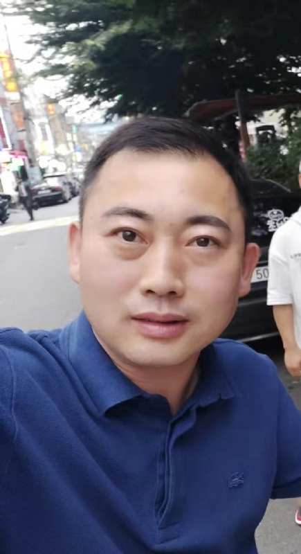 李龙的第一张照片--六安相亲服务中心
