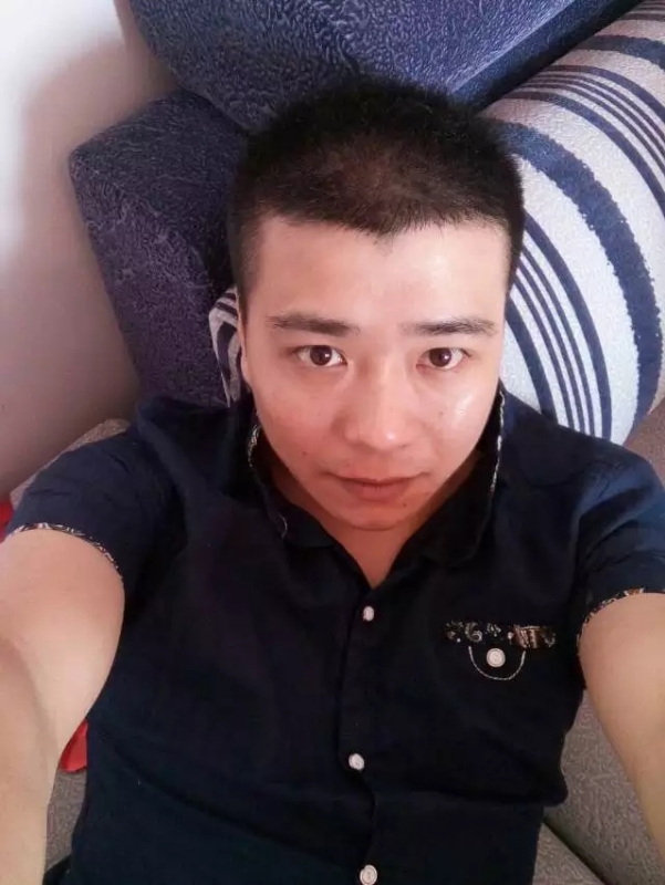 漫步的面包的第一张照片--六安相亲服务中心