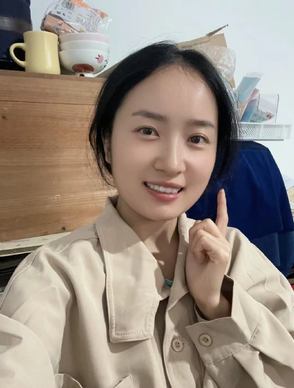多喝热水的第一张照片--六安相亲服务中心