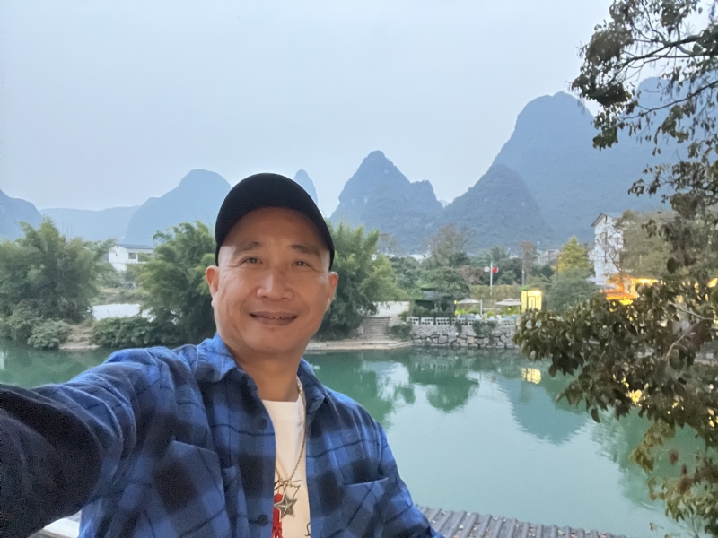 民叔叔的第一张照片--六安相亲服务中心