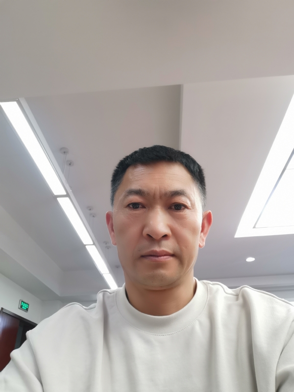 知足常乐的第一张照片--六安相亲服务中心