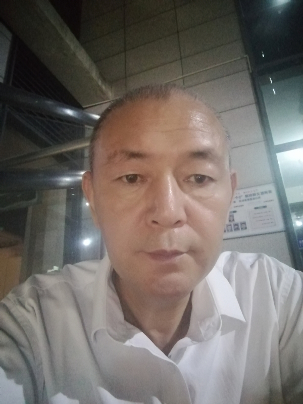 老李的第一张照片--六安相亲服务中心