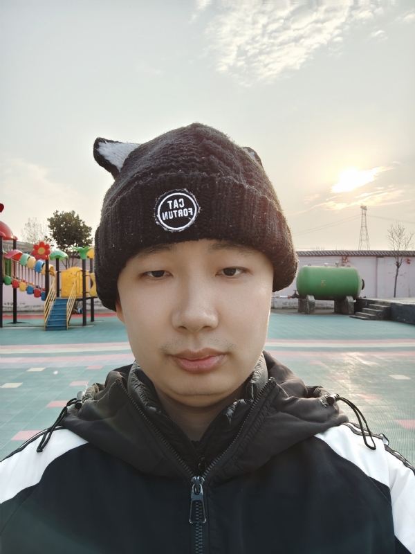 王连杰的第一张照片--六安相亲服务中心