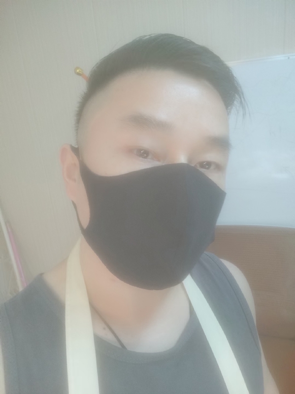 Poluk秦的第二张照片--六安相亲服务中心