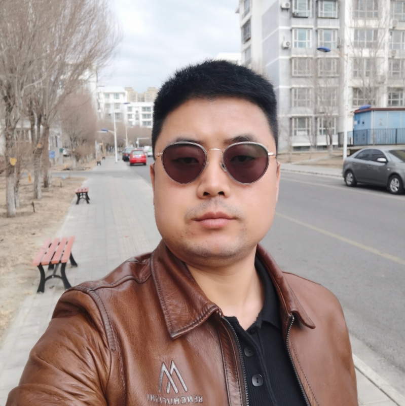 月下听风的第一张照片--六安相亲服务中心