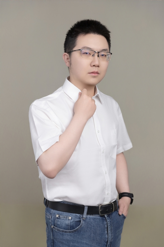 晏先生的第一张照片--六安相亲服务中心
