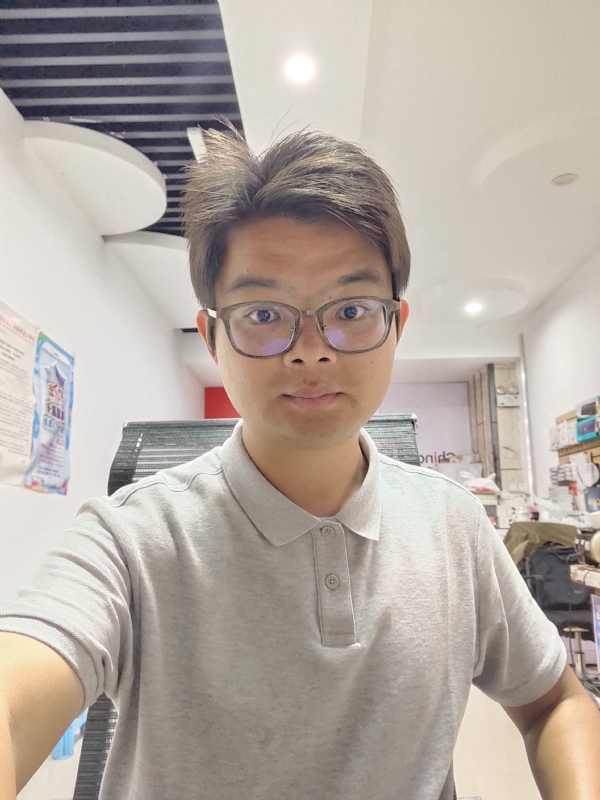 华兴通讯的第一张照片--六安相亲服务中心