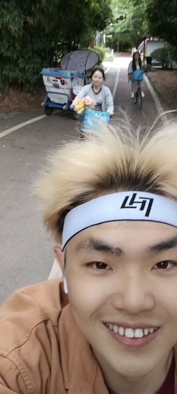 求安稳的第一张照片--六安相亲服务中心