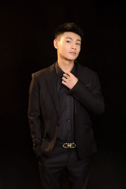 刘小船的第二张照片--六安相亲服务中心