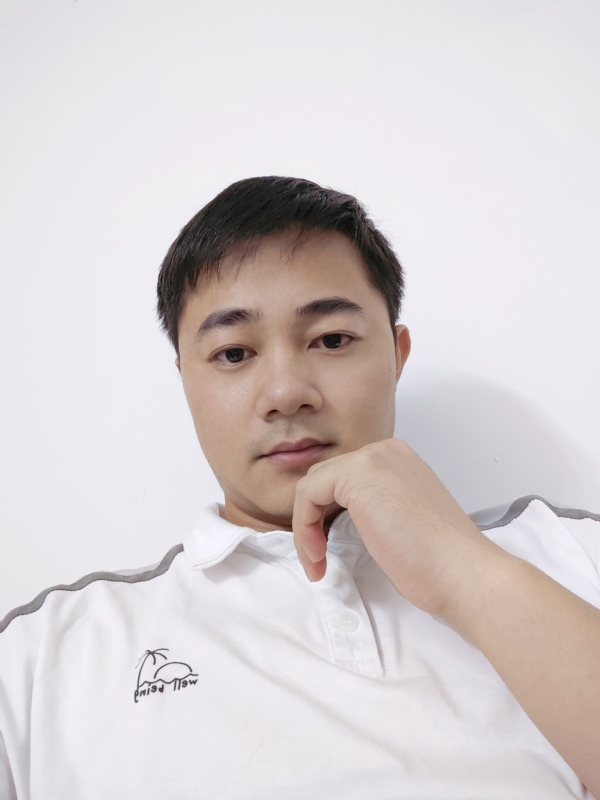 啊良的第一张照片--六安相亲服务中心