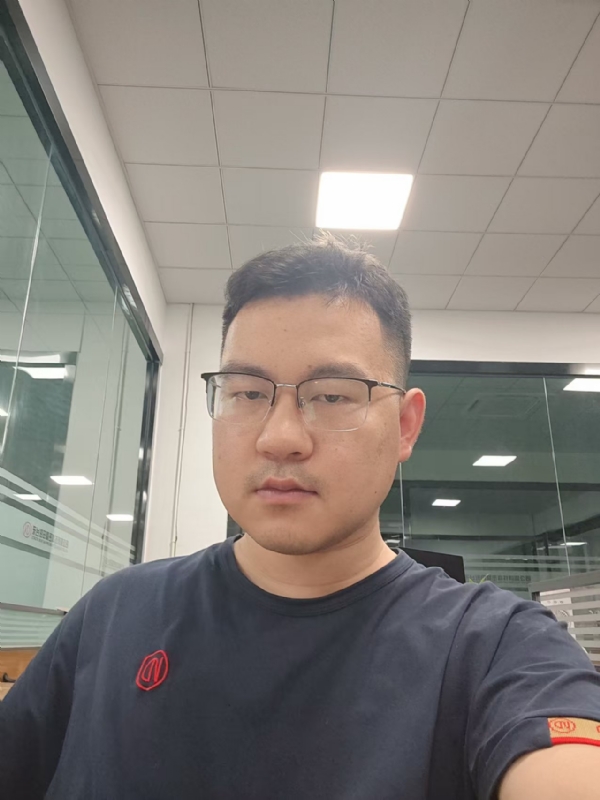 雨落浅响的第一张照片--六安相亲服务中心