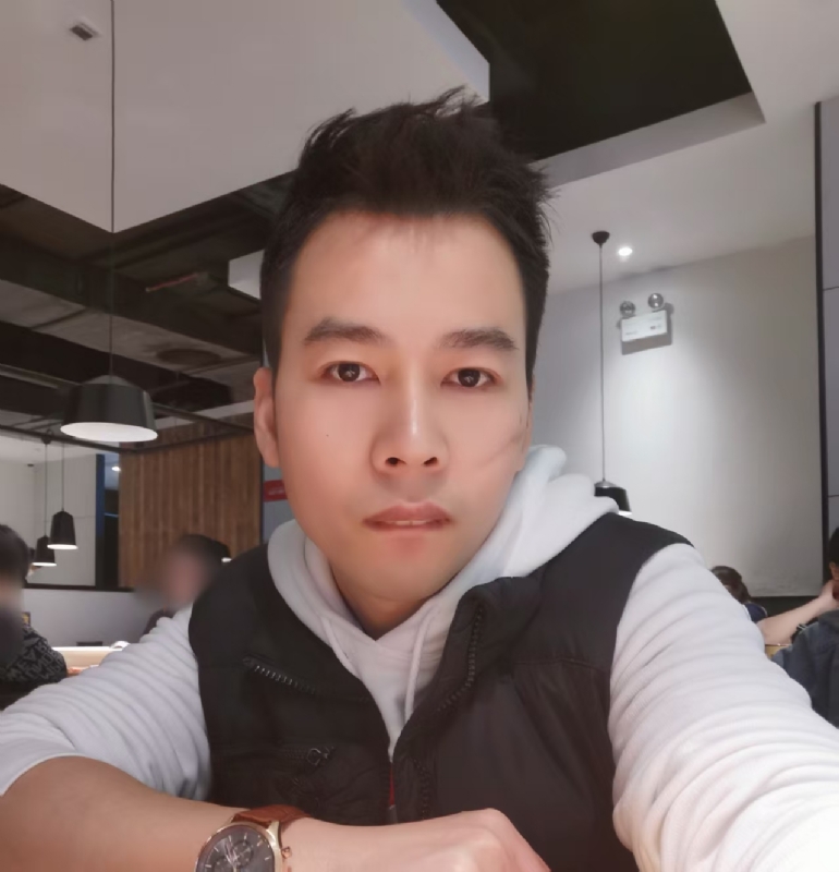 思明的第一张照片--六安相亲服务中心