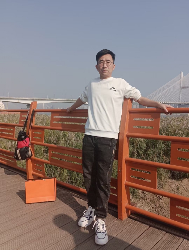 黑白的第一张照片--六安相亲服务中心