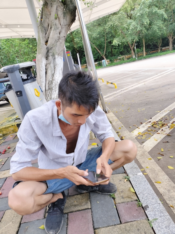 太累了的第一张照片--六安相亲服务中心